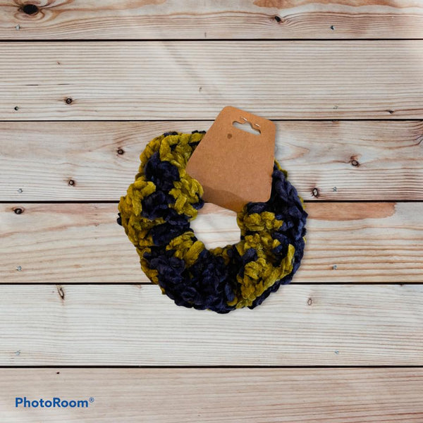 WVU scrunchie